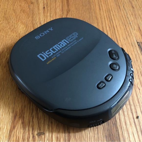 Sony Discman ESP Compact CD Player D-242CK - Picture 2 of 4